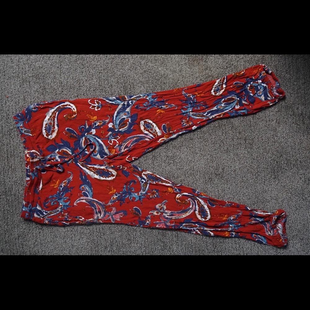 Sky and Sparrow Paisley Joggers